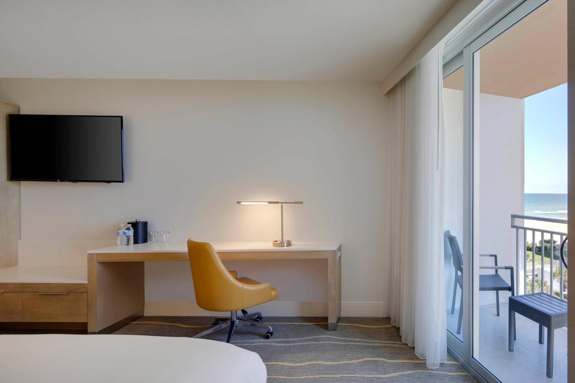 Delta Hotels By Marriott Daytona Beach Oceanfront Zewnętrze zdjęcie